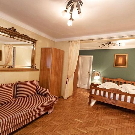 Dream House Brasov Hotel Eksteriør billede