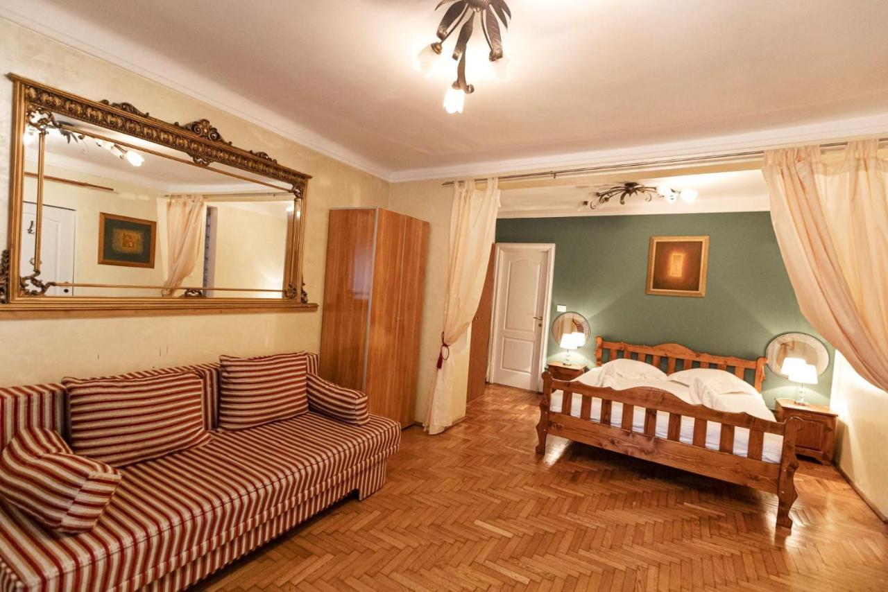 Dream House Brasov Hotel Eksteriør billede