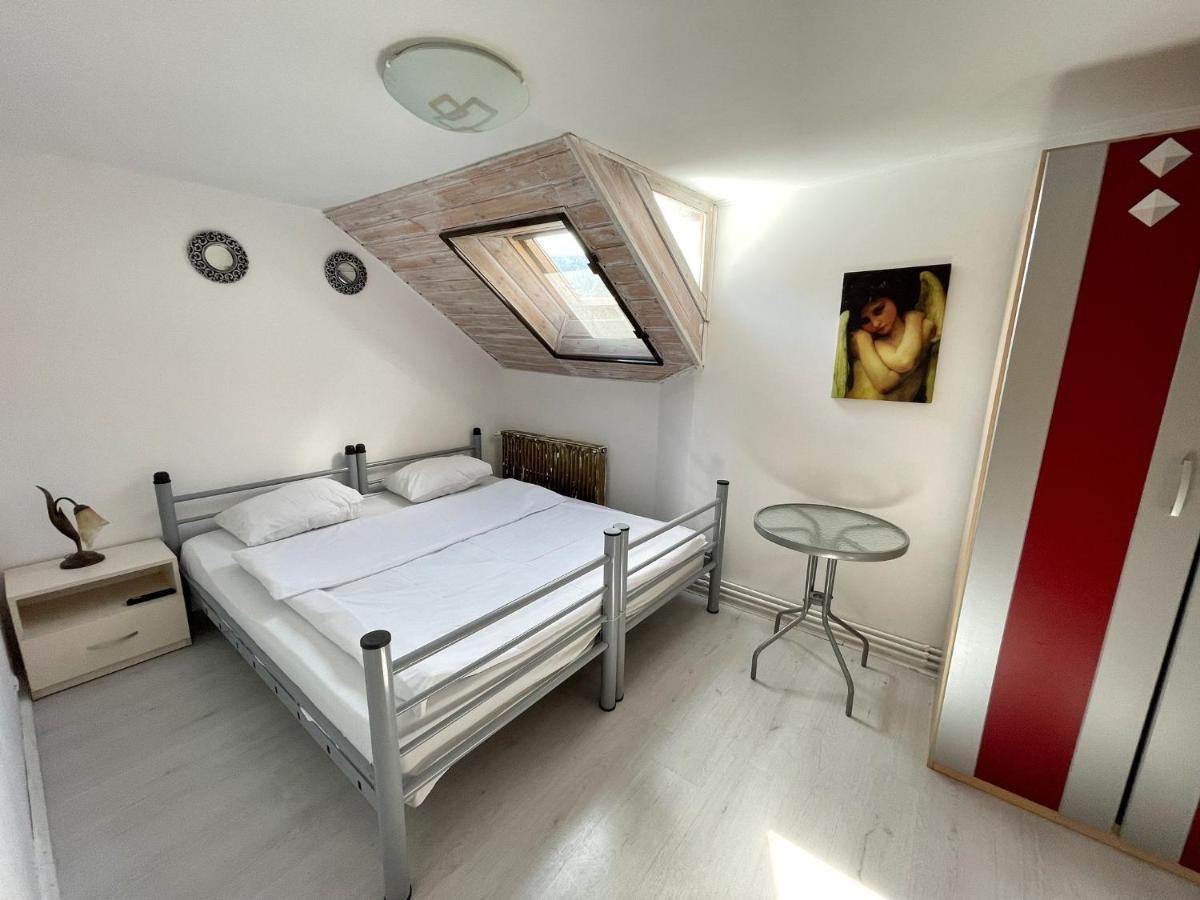 Dream House Brasov Hotel Eksteriør billede